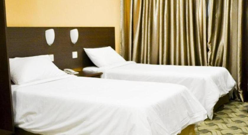 Hotel Ymca Kuala Lumpur Esterno foto
